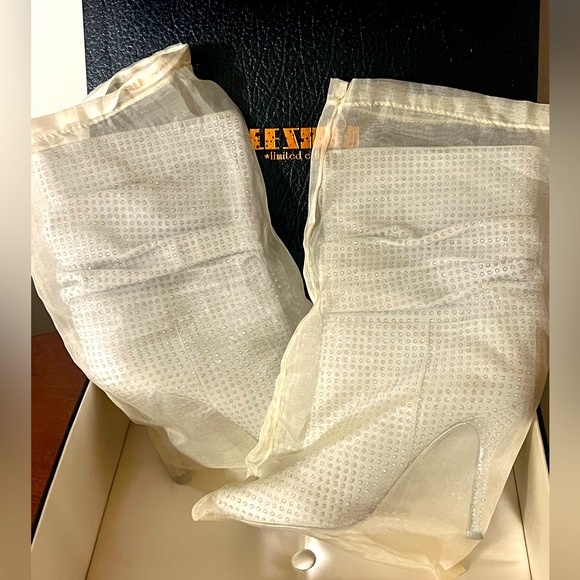 LE SILLA. LIMITED EDITION Stiletto With Swarovski Crystal’s. 101/40 Size 39/8 - Picture 10 of 16